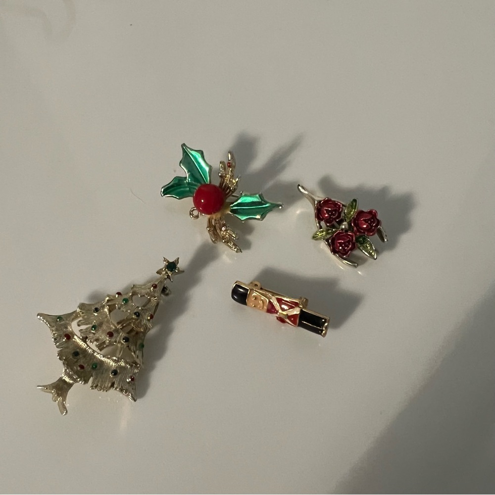 Vintage Christmas Brooch Pin Lot Bundle Gerrys